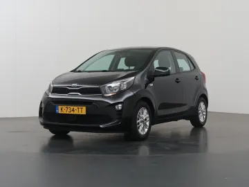 Car image 34