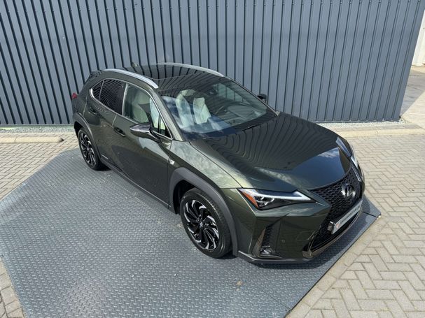 Lexus UX 250h 135 kW image number 7