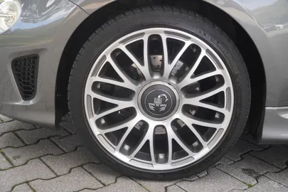 Car image 34