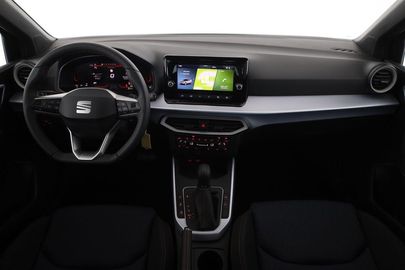 Car image 30