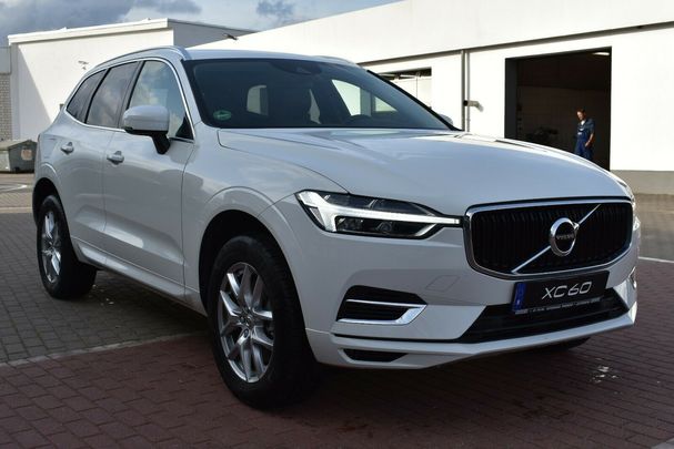 Volvo XC60 T8 AWD Momentum 288 kW image number 9