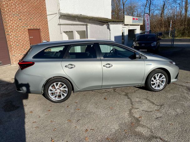 Toyota Auris 1.8 Comfort 100 kW image number 4