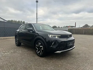 Car image 2