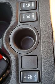 Car image 36