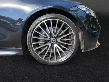 Car image 37