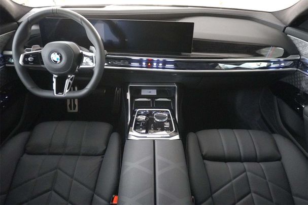 BMW 740d xDrive 220 kW image number 12