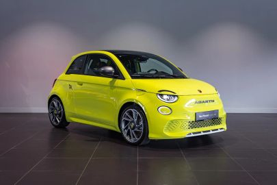 Car image 2