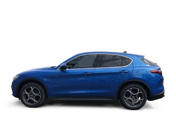 Alfa Romeo Stelvio 2.2 Q4 Super 132 kW image number 8