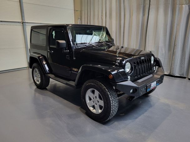 Jeep Wrangler Unlimited 2.8 CRD Sahara 147 kW image number 3