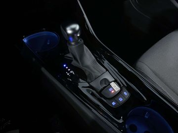 Car image 10