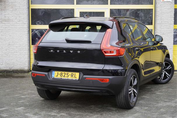 Volvo XC40 1.5 T2 95 kW image number 11