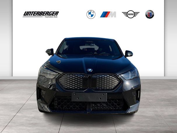 BMW iX2 xDrive30 M Sport 230 kW image number 6