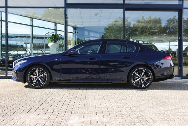 BMW i5 eDrive40 M Sport 250 kW image number 7