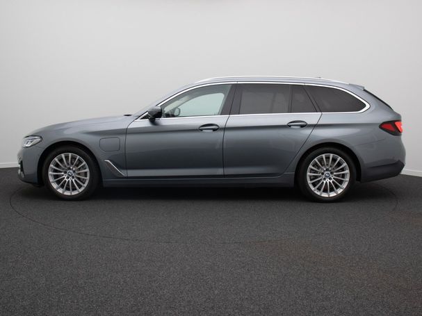 BMW 530 Touring xDrive 215 kW image number 15