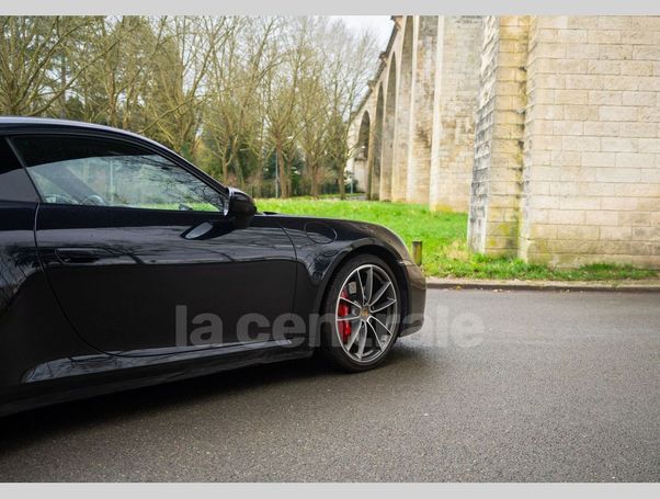 Porsche 992 Carrera 4S PDK 331 kW image number 39