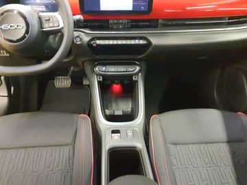 Car image 15