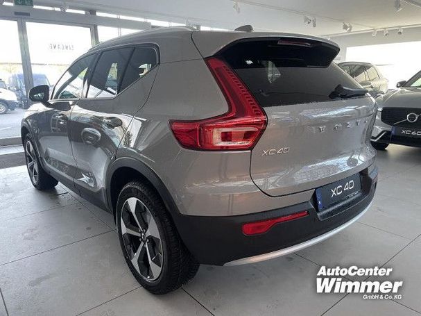 Volvo XC40 B4 Core DKG 145 kW image number 5