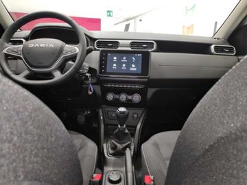 Car image 23