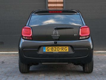 Car image 37