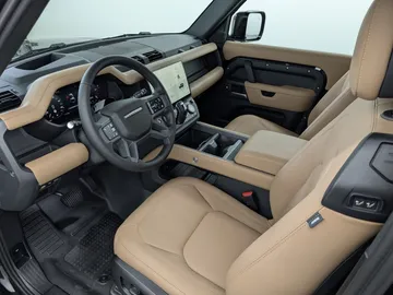 Car image 39
