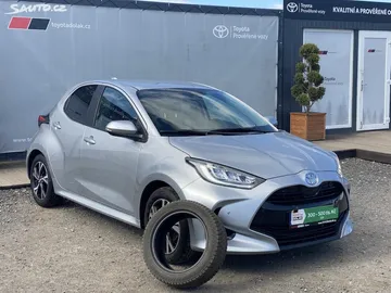 Car image 2