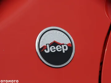 Car image 37