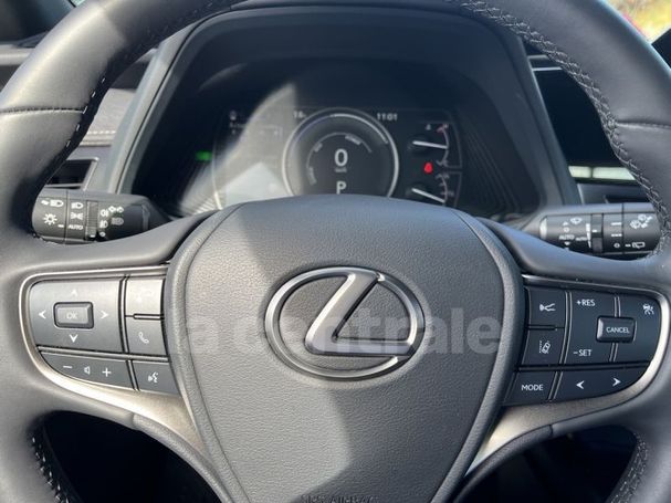 Lexus UX 135 kW image number 18