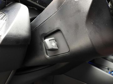 Car image 41