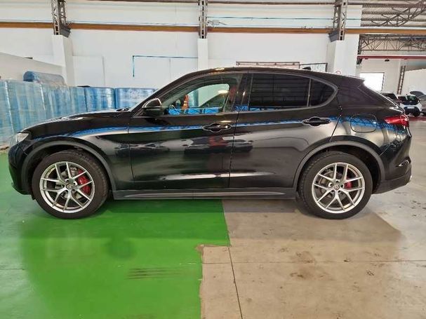 Alfa Romeo Stelvio Diesel AT8 Q4 140 kW image number 2