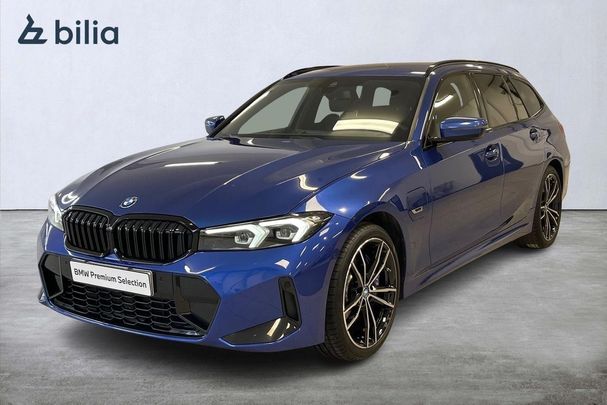 BMW 330e Touring xDrive 216 kW image number 1