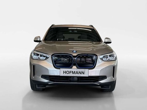 BMW iX3 Impressive 210 kW image number 2