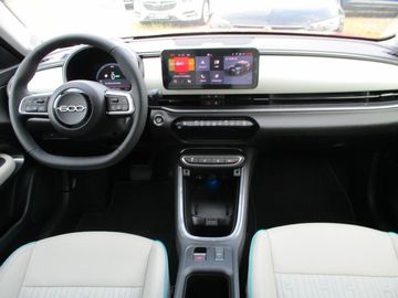 Car image 14