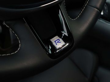 Car image 36