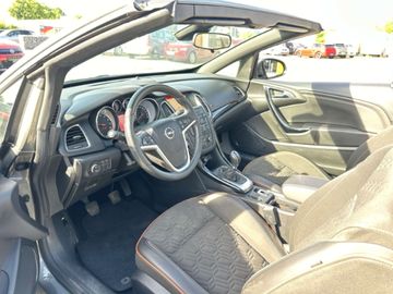 Car image 15