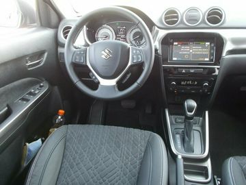 Car image 10