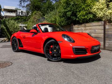 Car image 2