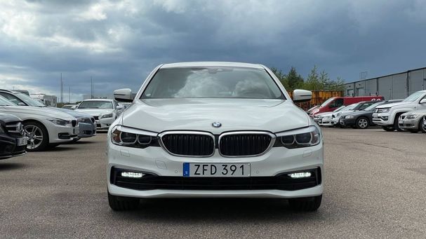 BMW 530 e Steptronic 185 kW image number 3