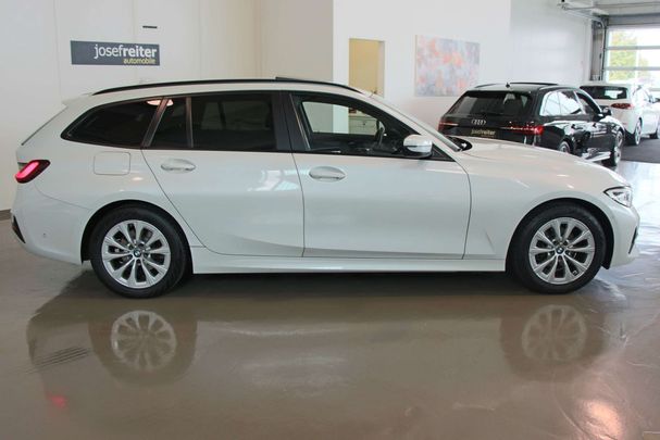 BMW 318d Touring 110 kW image number 10