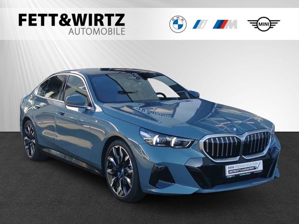 BMW 530 e 220 kW image number 1