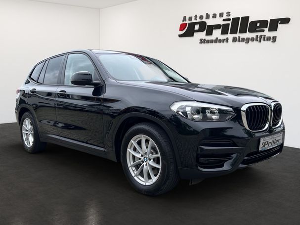 BMW X3 xDrive30i 185 kW image number 2