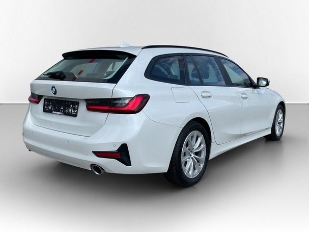 BMW 320d Touring Advantage 140 kW image number 4