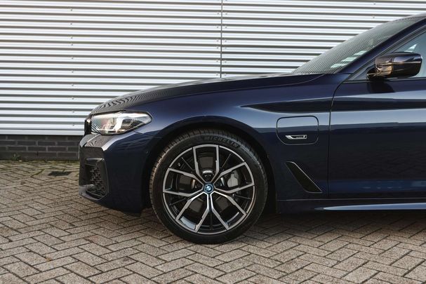 BMW 530 Touring 215 kW image number 4