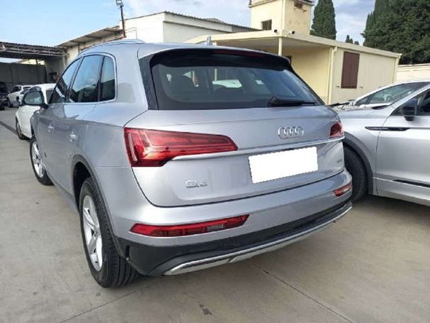 Audi Q5 40 TDI quattro S tronic Advanced Business 150 kW image number 6