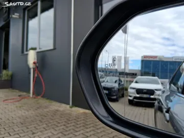 Car image 31