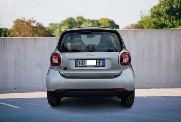 Smart ForTwo EQ 60 kW image number 2