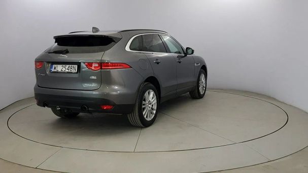 Jaguar F-Pace 184 kW image number 7