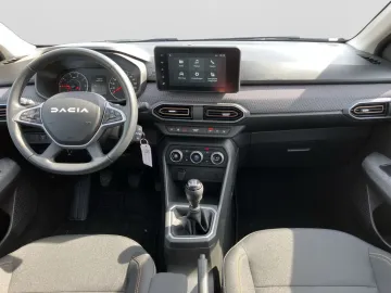 Car image 22