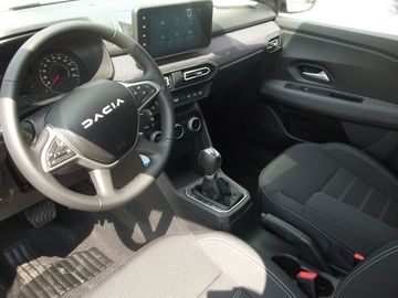 Car image 6