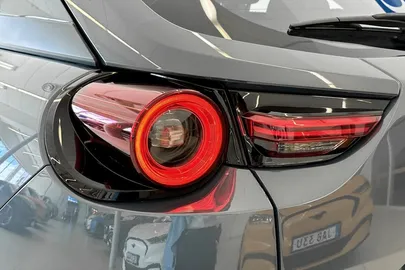Car image 23