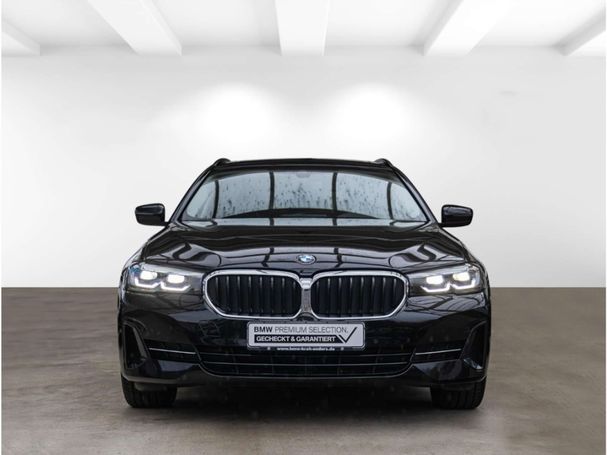 BMW 520d Touring 140 kW image number 2